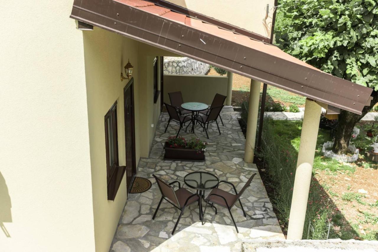 Aria Apartment Cetinje Luaran gambar
