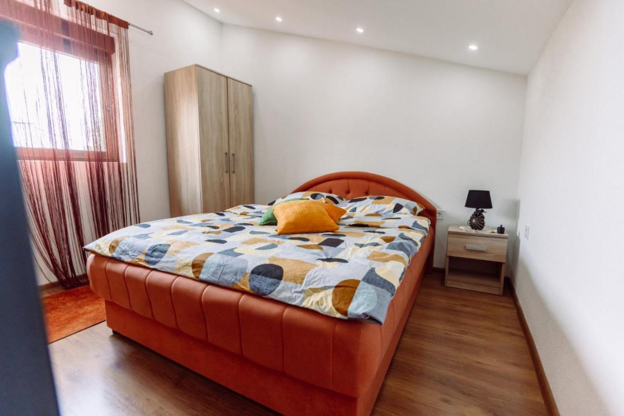 Aria Apartment Cetinje Luaran gambar