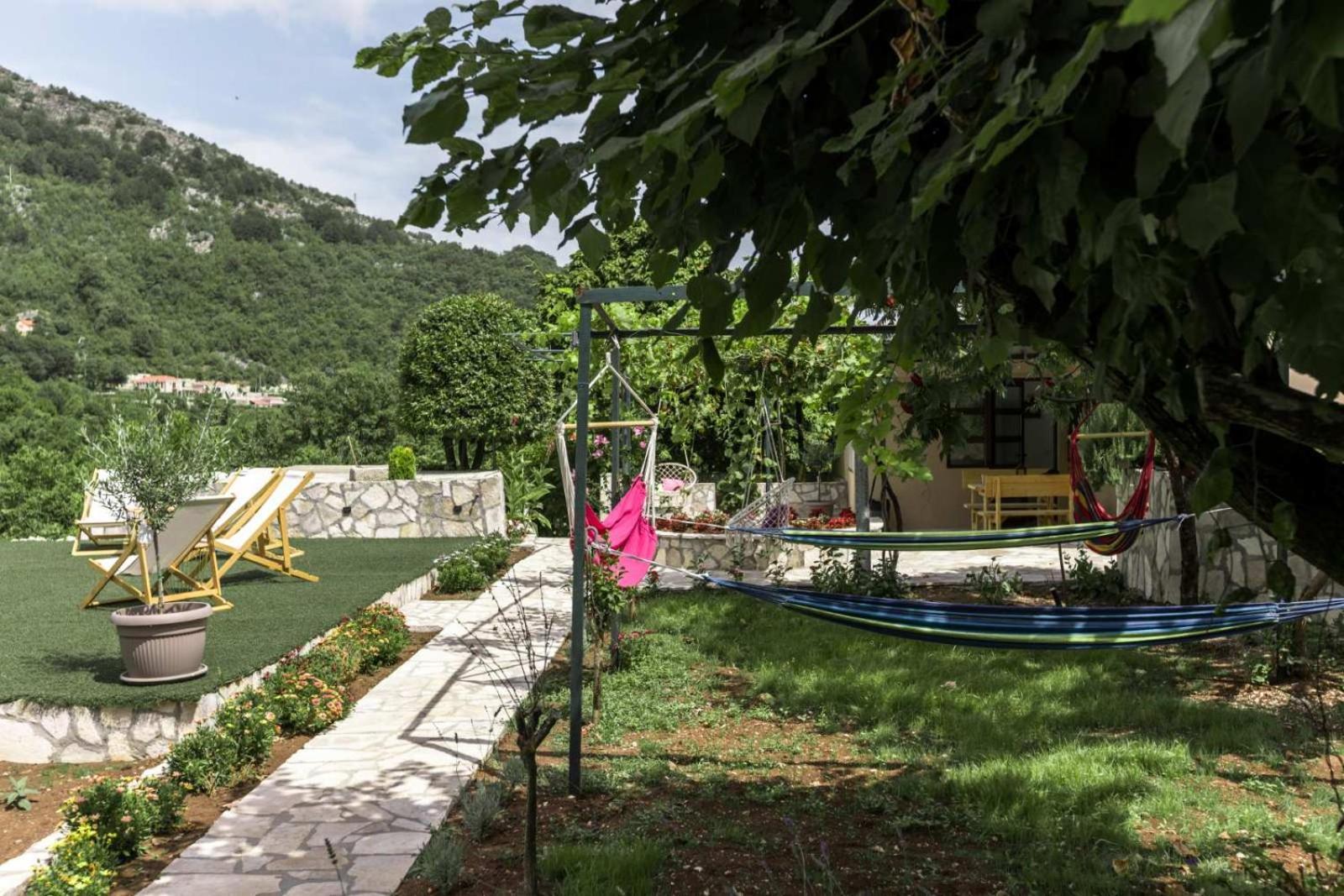Aria Apartment Cetinje Luaran gambar