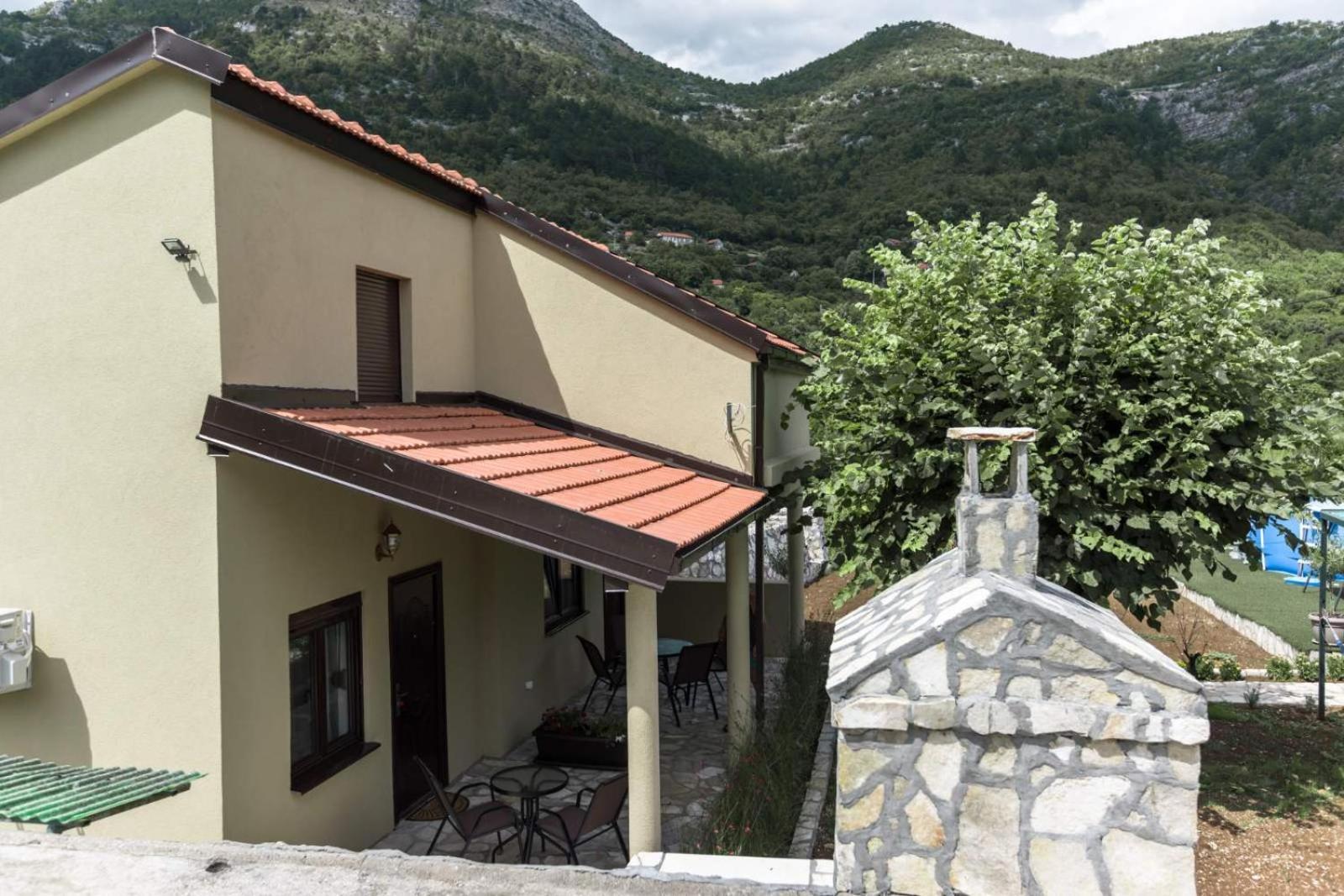 Aria Apartment Cetinje Luaran gambar